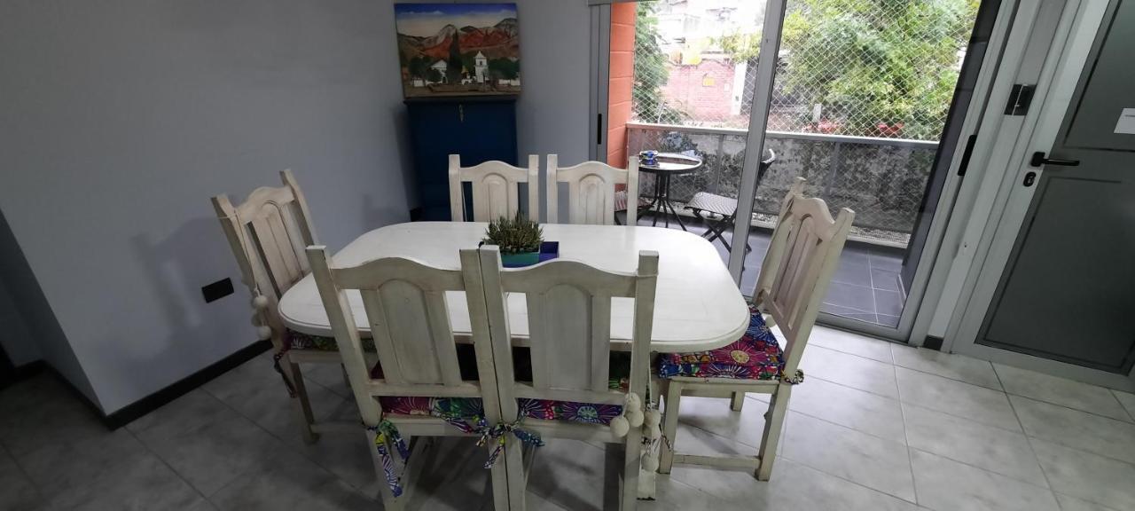 Апартаменти Lastenia Apart Сан-Сальвадор-де-Жужуй Екстер'єр фото